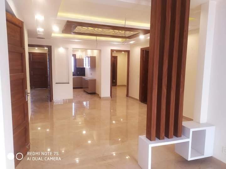 Hall and reception area by ARK
